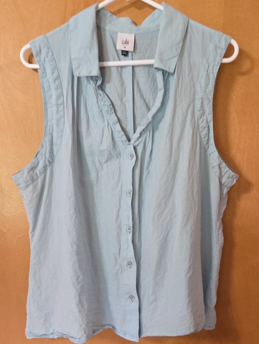 CABI Sleeveless Button-Front Blouse — Light Blue Linen Blend